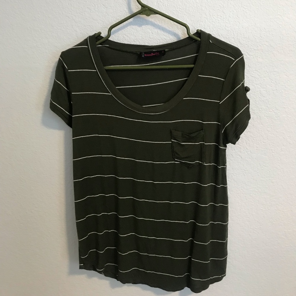 Annabelle scoop neck t-shirt, size M